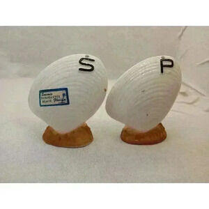 Panama City Beach FL Sea Shell Salt Pepper Shakers Souvenir Collectable Decor